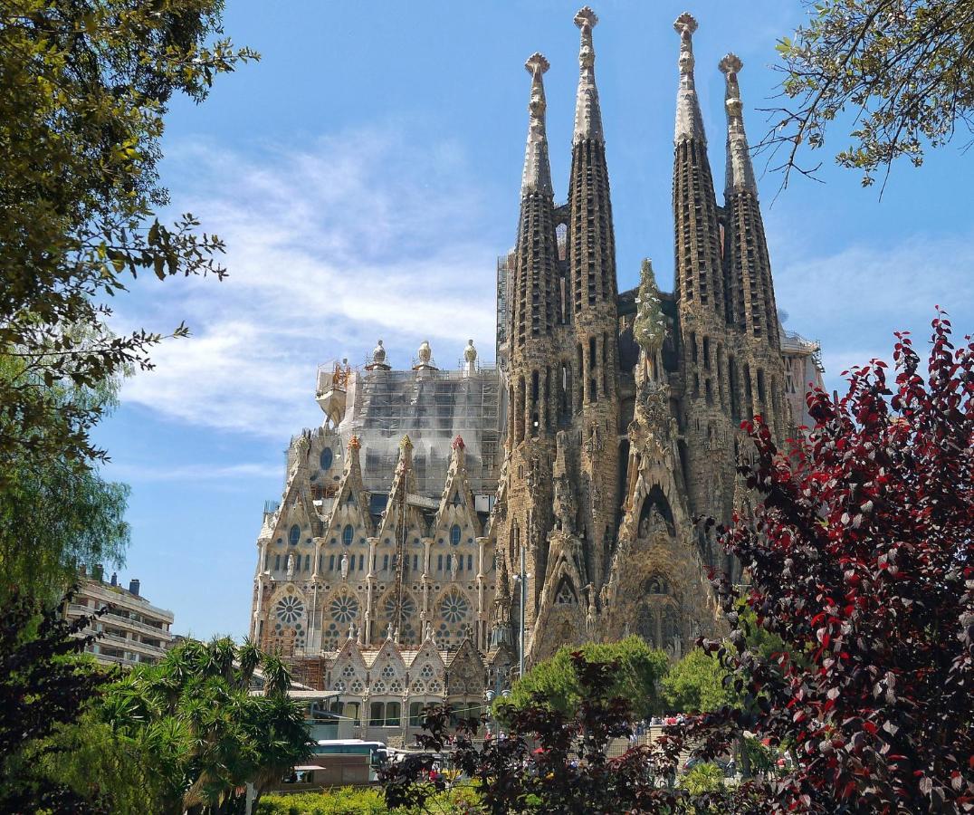 Muntanya - Apartment With Balcony Sagrada Familia Барселона Екстер'єр фото